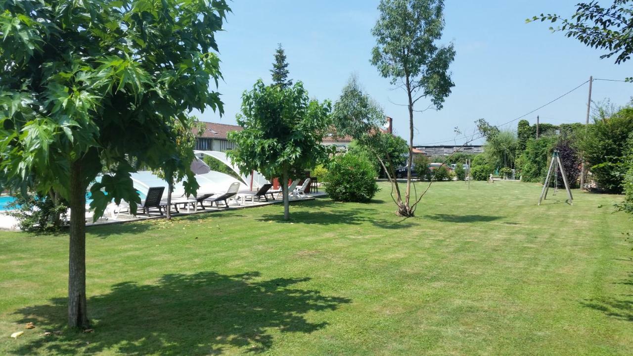 Gite 3, Domaine Logis Gascogne Saint-Justin  Buitenkant foto